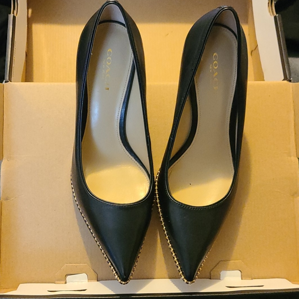 COPY - COPY - barely even worn black Coach high 👠